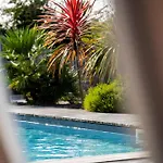 Feriehus Avec Piscine Privee, Sauna, Jardin Et Parking *