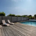 펜션 Avec Piscine Privee, Sauna, Jardin Et Parking 바르네빌카테레