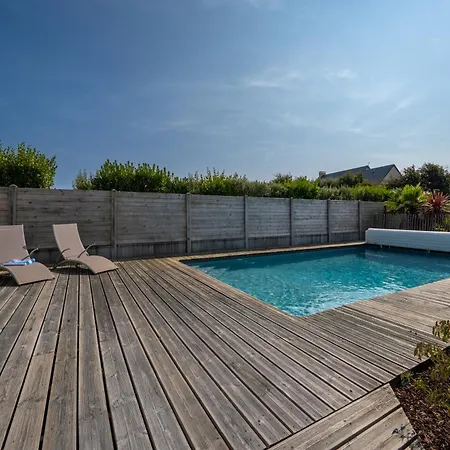 Avec Piscine Privée, Sauna, Jardin Et Parking * Barneville-Carteret