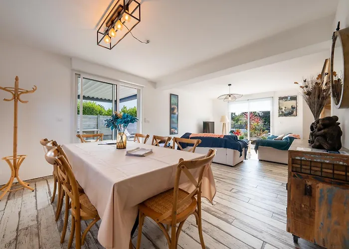 Avec Piscine Privee, Sauna, Jardin Et Parking Feriehus *